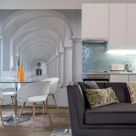 Premium By Hi5-king Street's Luxury Appartamento Budapest