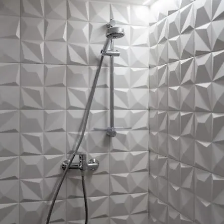 Апартаменты Premium By Hi5-king Street's Luxury *