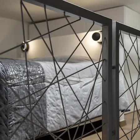 Premium By Hi5-king Street's Luxury Апартаменты *