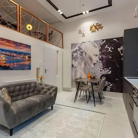 Premium By Hi5-king Street's Luxury Budapest