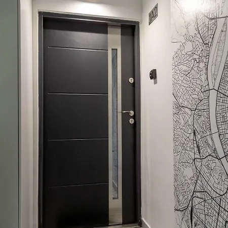 Apartment Premium By Hi5-king Street's Luxury